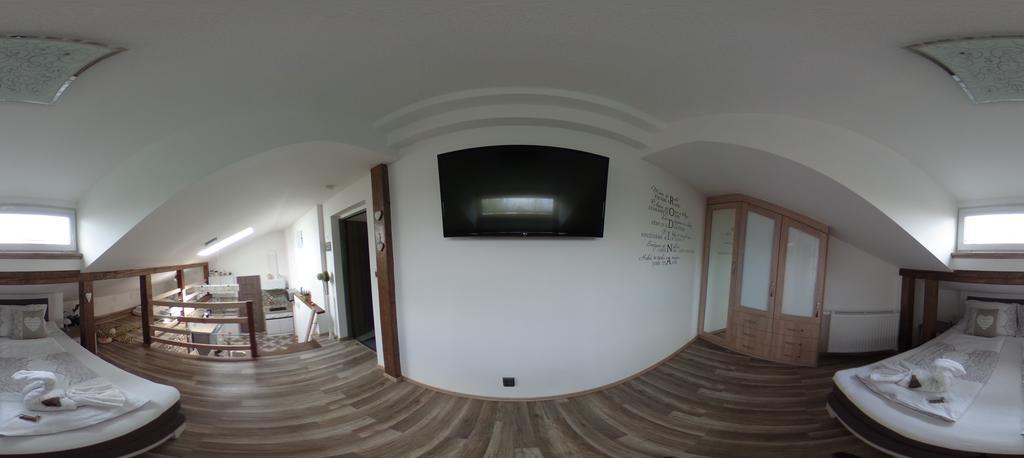 Luxusni Apartman Nmnm Mezonet Daire Nove Mesto na Morave Dış mekan fotoğraf